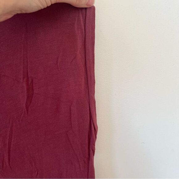 Women's Sleeveless Top - Berry - Picture 7 of 8